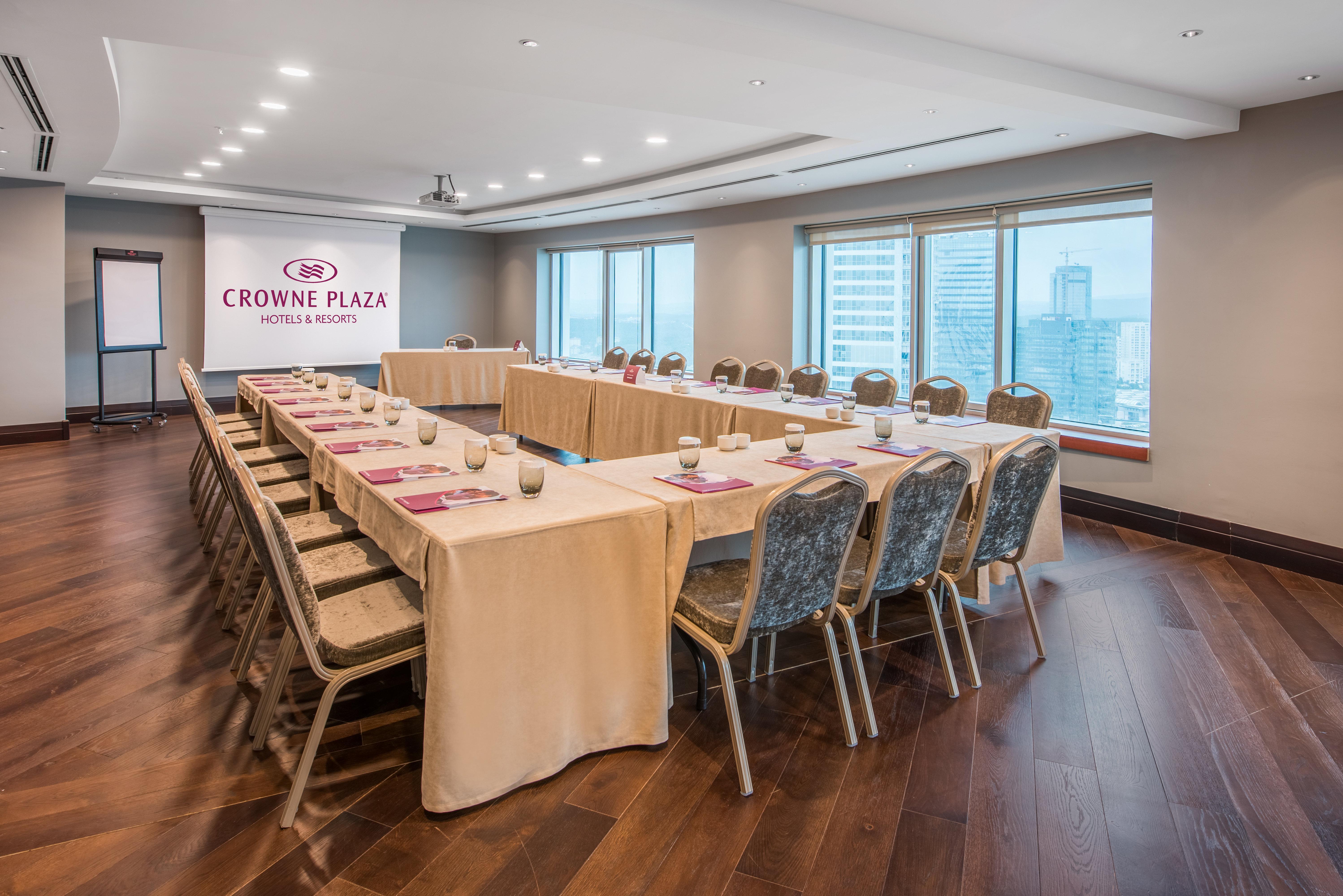 Hotel Crowne Plaza Istanbul Oryapark By Ihg Exterior foto