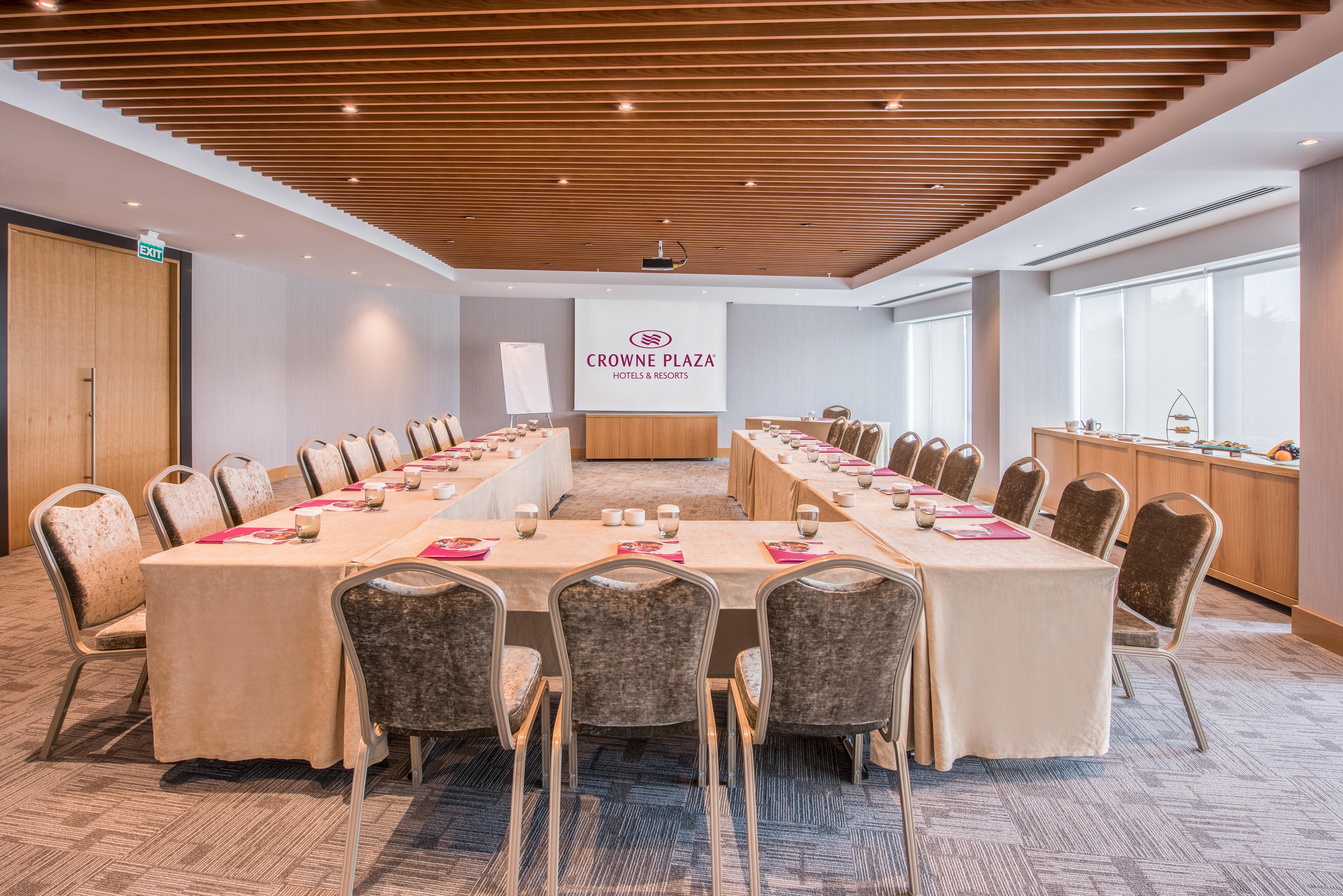 Hotel Crowne Plaza Istanbul Oryapark By Ihg Exterior foto